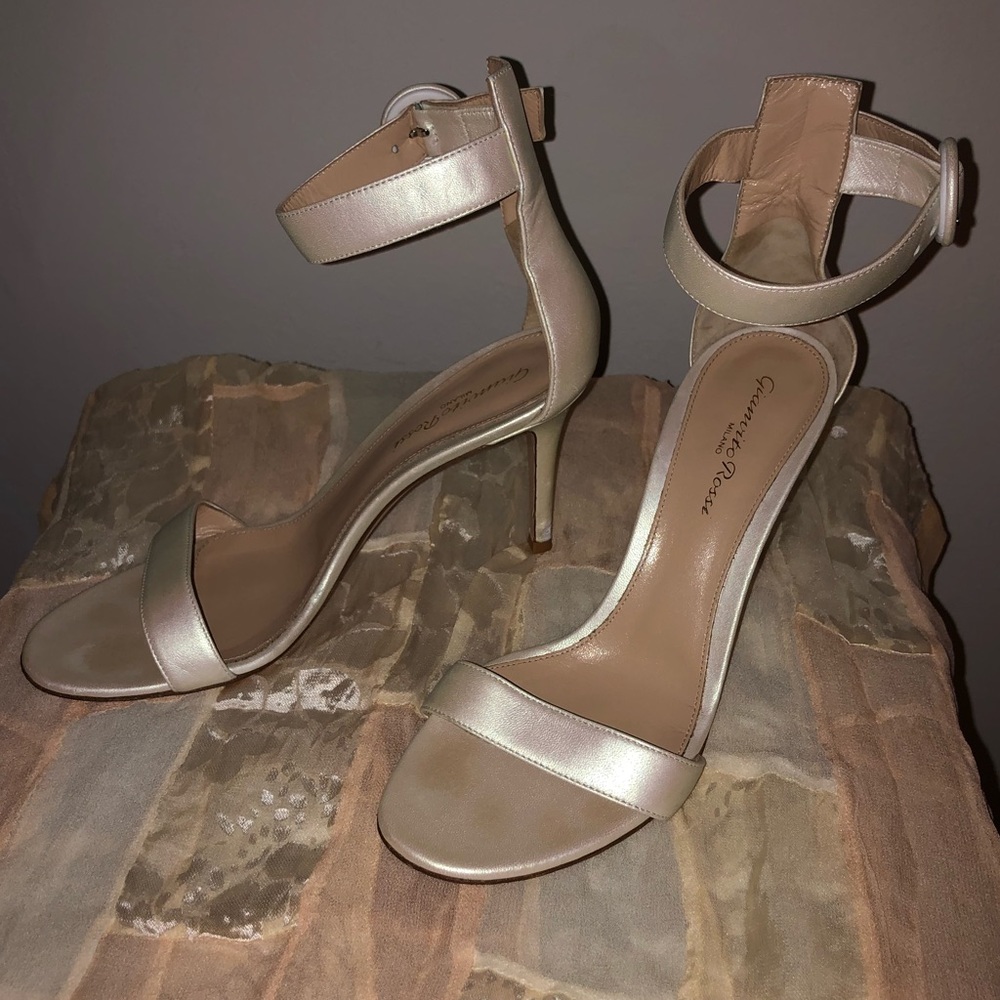 Gianvito Rossi Portofino Sandals Pearl White 38 - Picture 6 of 13